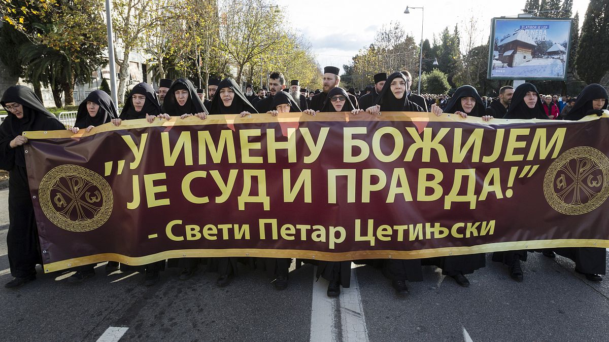 Μαυροβούνιο: Νέες διαδηλώσεις κατά του νόμου για την εκκλησιαστική περιουσία
