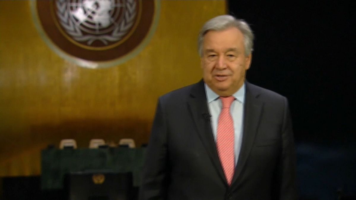 Ano Novo: Guterres pede "empenho ativo" aos jovens pelo Planeta