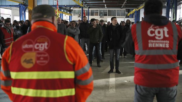 Франция: новогодние праздники на фоне забастовки Франция: новогодние праздники на фоне забастовки