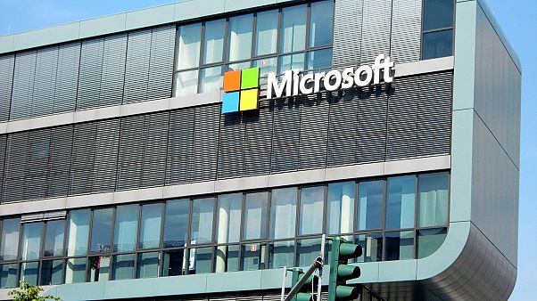 مايكروسوفت تتهم قراصنة إلكترونيين من كوريا الشمالية بسرقة بيانات حساسة مايكروسوفت تتهم قراصنة إلكترونيين من كوريا الشمالية بسرقة بيانات حساسة