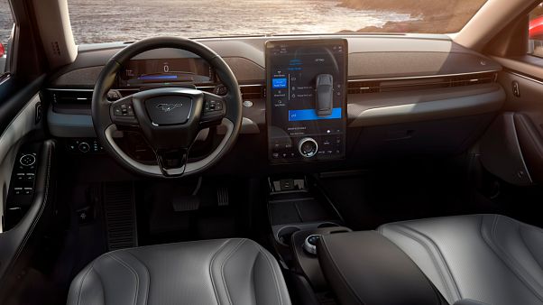 Ford Mach-E elektrikli otomobili Ford Mach-E elektrikli otomobili