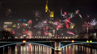 Η υποδοχή του νέου έτους στις ευρωπαϊκές πόλεις