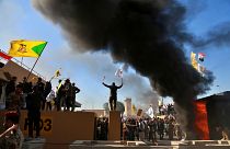 Iraq, manifestanti assaltano ambiasciata Usa: in fuga il personale