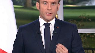 Ferme et déterminé, Emmanuel Macron reste sourd aux attentes sociales