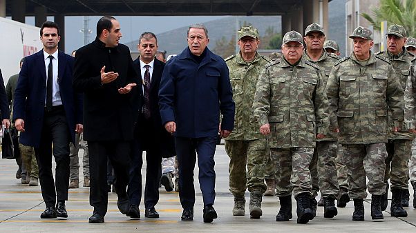 Savunma Bakanı Hulusi Akar: Suriye'deki gözlem noktaları boşaltılmayacak Savunma Bakanı Hulusi Akar: Suriye'deki gözlem noktaları boşaltılmayacak