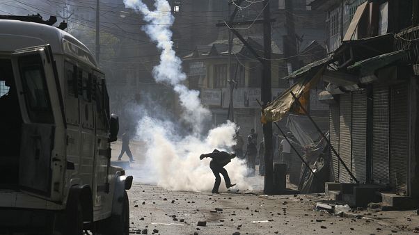 Keşmir'de protesto gösterileri (Arşiv) Keşmir'de protesto gösterileri (Arşiv)