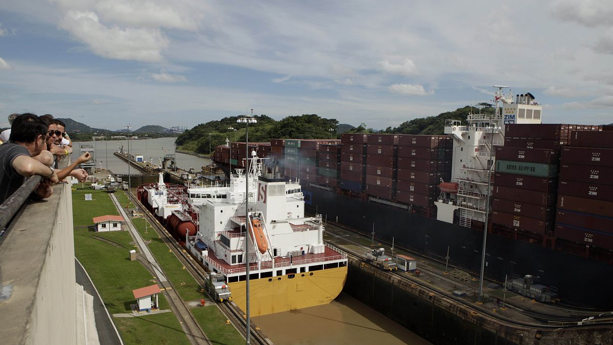 Panama Kanalı’nın devlete devredilişinin 20. yılı 'kuraklık gölgesinde' kutlandı