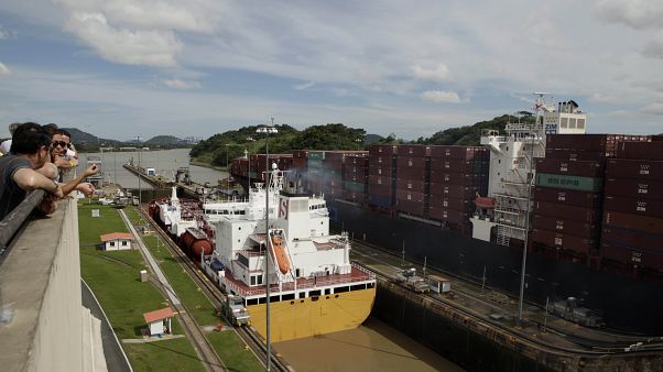 Panama Kanalı’nın devlete devredilişinin 20. yılı 'kuraklık gölgesinde' kutlandı Panama Kanalı’nın devlete devredilişinin 20. yılı 'kuraklık gölgesinde' kutlandı