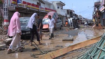 Inondazioni in Indonesia, le peggiori degli ultimi 20 anni