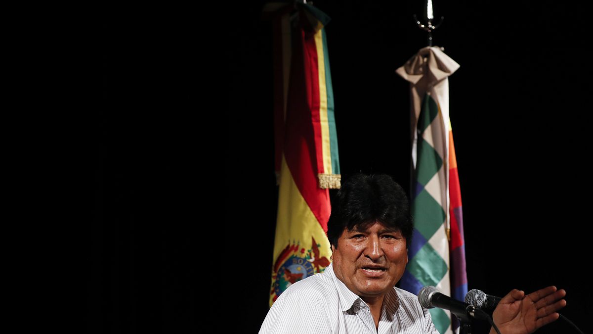 Abogados de Evo Morales aseguran que no será extraditado en rueda de prensa en Argentina