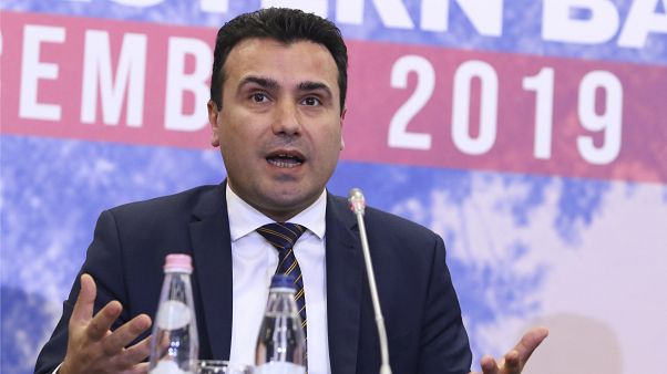 Παραιτείται από την πρωθυπουργία ο Ζόραν Ζάεφ Παραιτείται από την πρωθυπουργία ο Ζόραν Ζάεφ