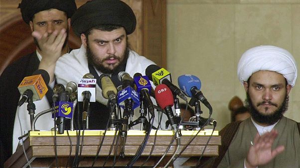 مقتدى الصدر خلال مؤتمر صحافي (صورة من الأرشيف) مقتدى الصدر خلال مؤتمر صحافي (صورة من الأرشيف)