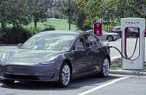 Türkiye'ye Supercharger'lar geliyor: Tesla 10 ayrı noktada hızlı şarj istasyonu kuracak