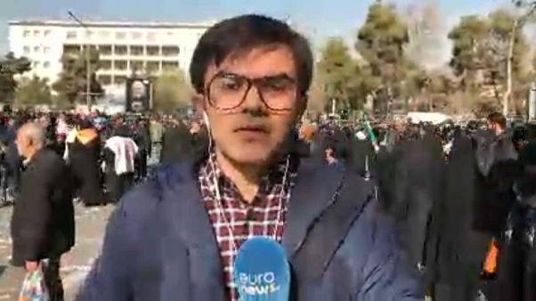 Los iraníes despiden a Qasem Soleimaní Los iraníes despiden a Qasem Soleimaní