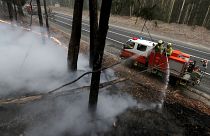 Les pompiers australiens redoublent d'effort avant la prochaine vague de chaleur