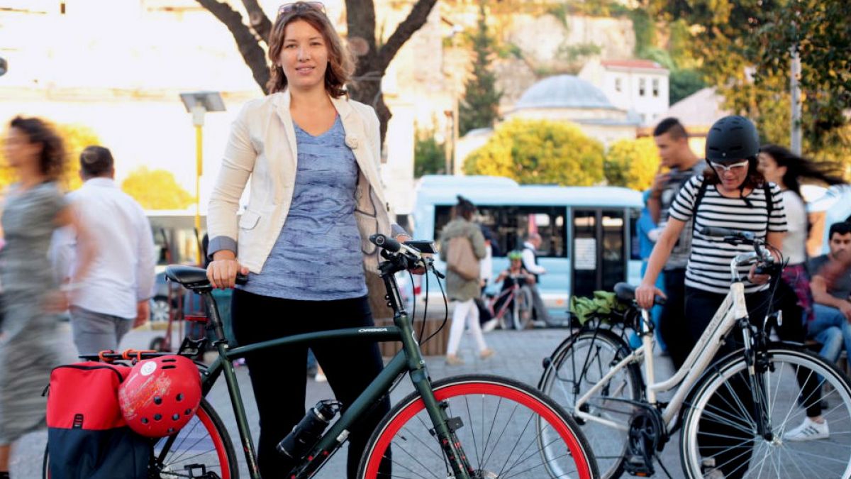 Bisikletli Kadın İnisiyatifi kurucularından, 'Benim Bisikletim Benim Şehrim' filmi yapımcısı Zeynep Arapoğlu