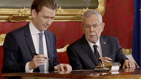 Österreich: Erste türkis-grüne Regierung im Amt Österreich: Erste türkis-grüne Regierung im Amt