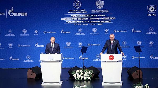 Erdoğan ve Putin TürkAkım'da vanaları açtı: Engellemelere rağmen iş birliğimiz gelişiyor Erdoğan ve Putin TürkAkım'da vanaları açtı: Engellemelere rağmen iş birliğimiz gelişiyor