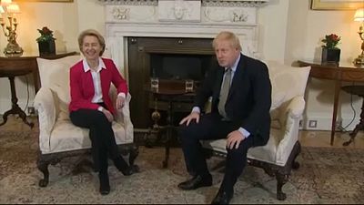 Von der Leyen e Boris Johnson em contrarrelógio pelo Brexit