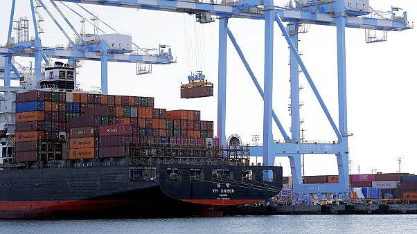 الصين تؤكد التوقيع على الاتفاق التجاري مع الولايات المتحدة في واشنطن الأسبوع المقبل الصين تؤكد التوقيع على الاتفاق التجاري مع الولايات المتحدة في واشنطن الأسبوع المقبل