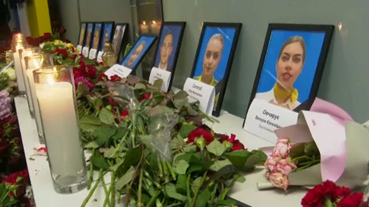 Ukraine gedenkt der 176 Absturzopfer
