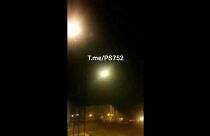 Vídeo mostra suposto impacto de míssil no Boeing ucraniano