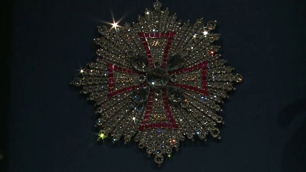 Joias roubadas de museu alemão oferecidas na darknet Joias roubadas de museu alemão oferecidas na darknet