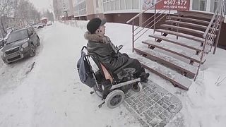 Инвалид-колясочник в Томске