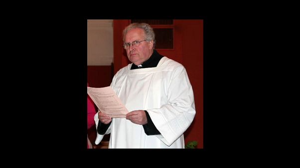 Suspension du procès du père Preynat, le prêtre à l'origine du scandale Barbarin Suspension du procès du père Preynat, le prêtre à l'origine du scandale Barbarin