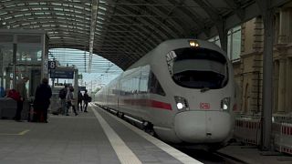 Billiger Bahn fahren: Was Deutschland und Österreich dafür tun