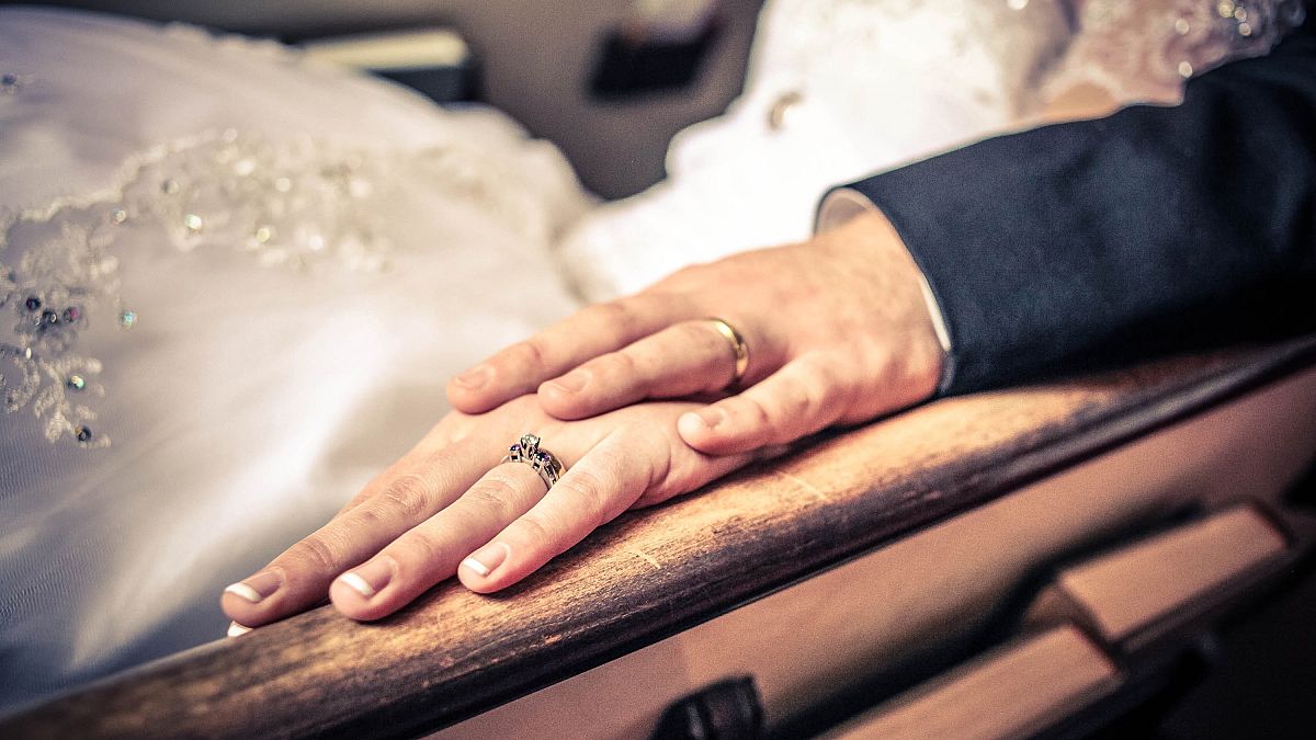 Türkiye'de ortalama ilk evlilik yaşı kaç?