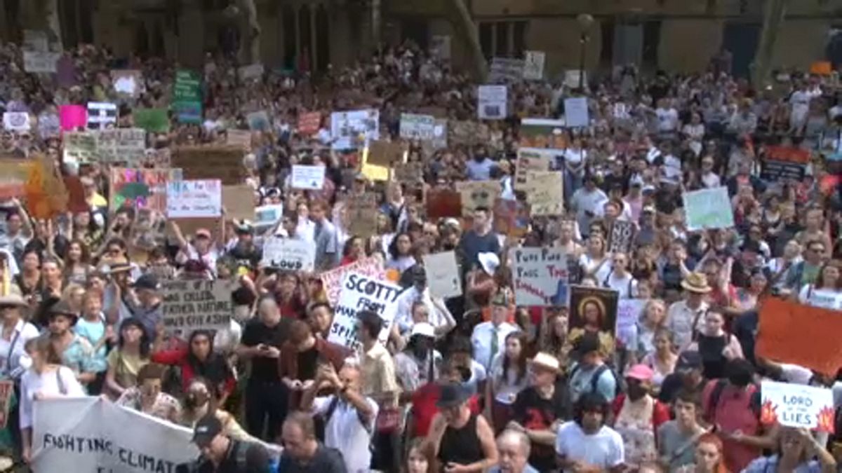 Protestos na Alemanha e na Austrália contra as alterações climáticas