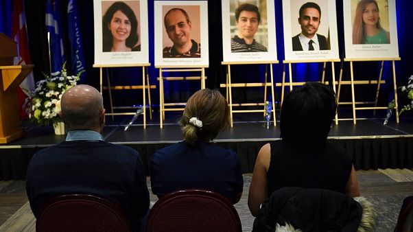 İran, içinde 63 Kanadalı vatandaşın bulunduğu uçağı yanlışlıkla düşürdüğünü kabul etti İran, içinde 63 Kanadalı vatandaşın bulunduğu uçağı yanlışlıkla düşürdüğünü kabul etti