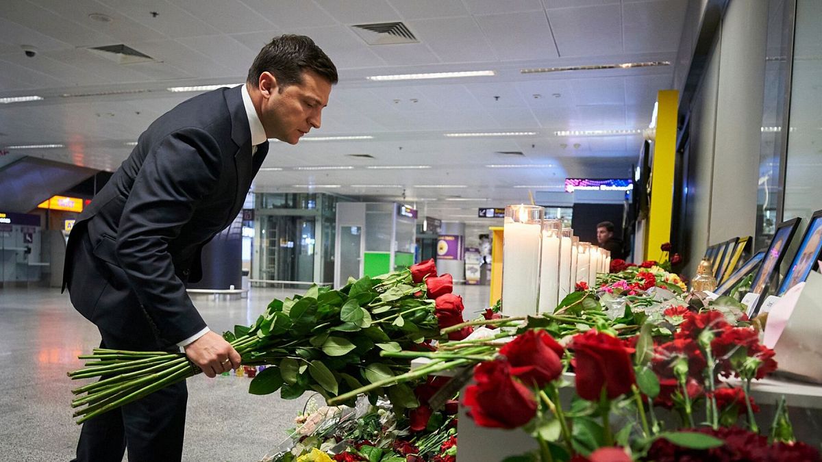 رئیس جمهور اوکراین از پرداخت غرامت به خانواده قربانیان سقوط هواپیما خبر داد