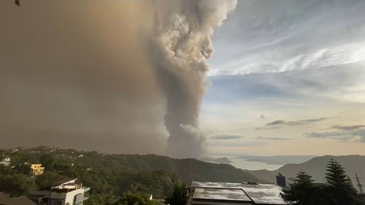 Inminente erupción del volcán Taal en Filipinas