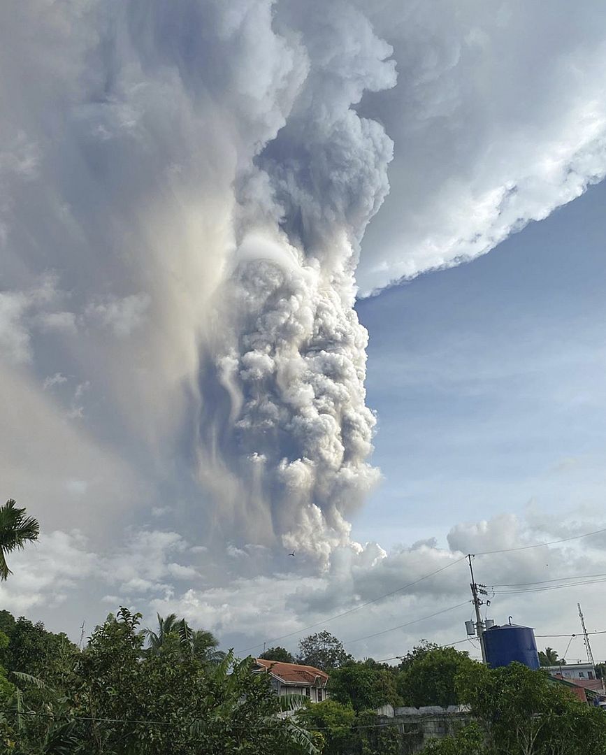 Taal volcano releases ash and smoke during an eruption in Tagaytay, south of Manila, Philippines, 12 January, 2020.