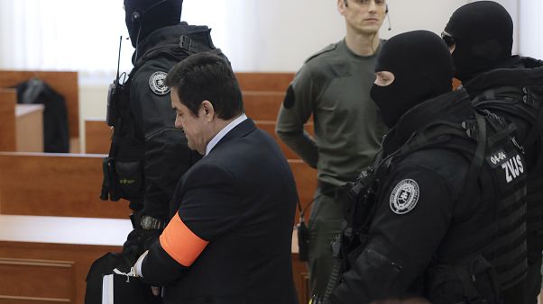 Αναβιώνει η δολοφονία του δημοσιογράφου Γιαν Κούτσιακ Αναβιώνει η δολοφονία του δημοσιογράφου Γιαν Κούτσιακ
