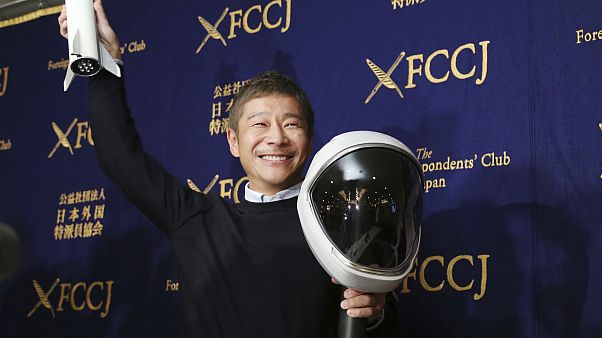 Japon milyarder iş insanı Yusaku Maezawa Japon milyarder iş insanı Yusaku Maezawa