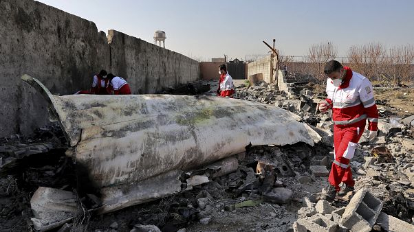İran, füzeyle düşürülen yolcu uçağının kara kutusunu Ukrayna'ya gönderecek İran, füzeyle düşürülen yolcu uçağının kara kutusunu Ukrayna'ya gönderecek