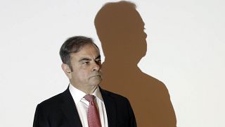 En pleine crise en France, Ghosn réclame à Renault 800 000 € de retraite par an