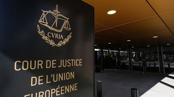 Uniós jogot sérthet a magyar civiltörvény Uniós jogot sérthet a magyar civiltörvény