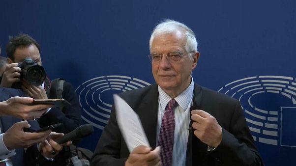 Британия, ФРГ и Франция запустили механизм по разрешению споров с Ираном в рамках ядерной сделки Британия, ФРГ и Франция запустили механизм по разрешению споров с Ираном в рамках ядерной сделки
