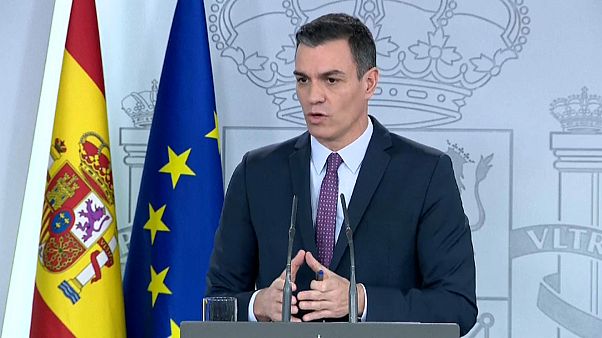 Pedro Sánchez tras su primer Consejo de Ministros: "Ojalá que lleguemos a un acuerdo" en Cataluña Pedro Sánchez tras su primer Consejo de Ministros: "Ojalá que lleguemos a un acuerdo" en Cataluña