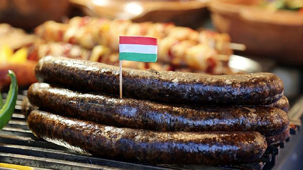 Zászlóval is jelölni kell a sertéshús származási országát Zászlóval is jelölni kell a sertéshús származási országát