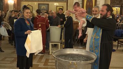 غسل تعمید ۵۰۰ نوزاد در تفلیس