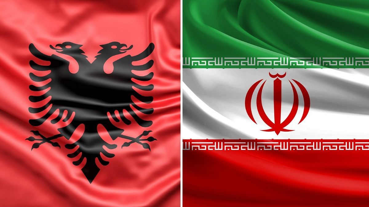 آلبانی دو دیپلمات ایرانی را به‌عنوان «عنصر نامطلوب» اخراج کرد
