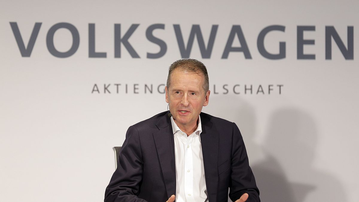 Volkswagen tepe yöneticisi Herbert Diess: Değişime ayak uydurmazsak Nokia gibi oluruz