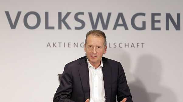 Volkswagen tepe yöneticisi Herbert Diess: Değişime ayak uydurmazsak Nokia gibi oluruz Volkswagen tepe yöneticisi Herbert Diess: Değişime ayak uydurmazsak Nokia gibi oluruz