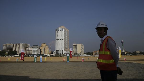 Avrupalı dev şirketlerden Çin'in 'modern İpek Yolu' projesine şeffaflık eleştirisi Avrupalı dev şirketlerden Çin'in 'modern İpek Yolu' projesine şeffaflık eleştirisi