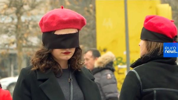 Frauen gegen sexuelle Gewalt: "Der Vergewaltiger bist Du" im Kosovo Frauen gegen sexuelle Gewalt: "Der Vergewaltiger bist Du" im Kosovo
